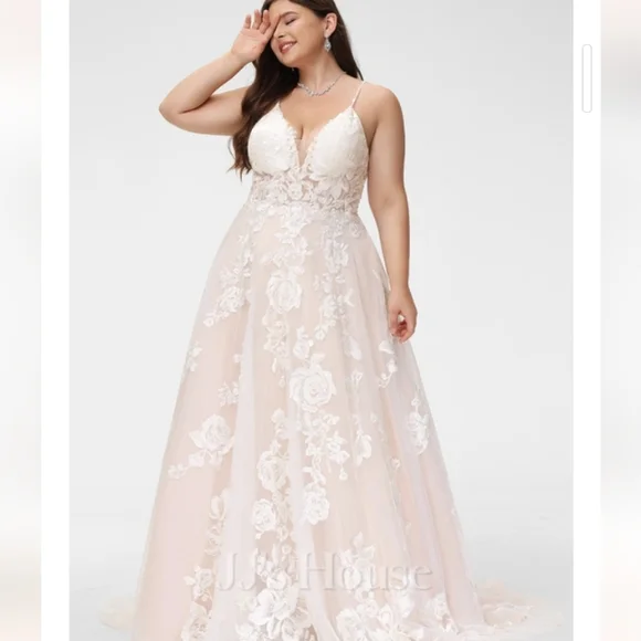 sachin and babi light blue dress How to Hem a Prom Dress (with Pictures)